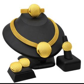 Liya Oval Pendant Gold Set — photo 1