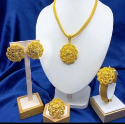 Bethel Bloom Gold Set — photo 1