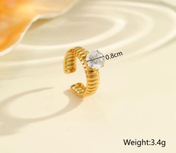 Aria Crystal Wave Ring