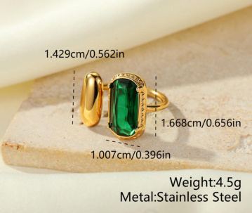 Emerald Bar Ring