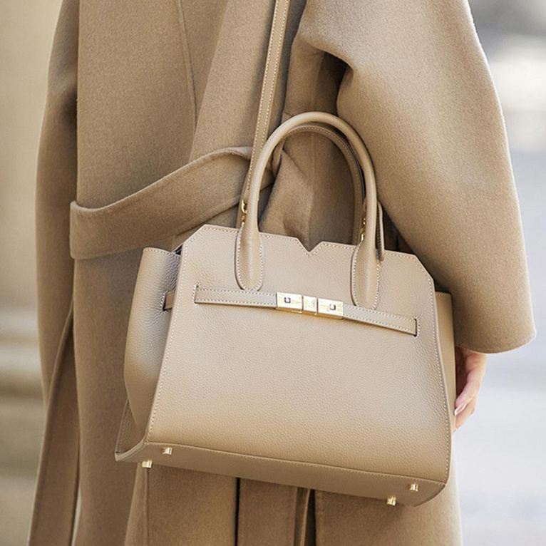 Victoria Leather Tote — photo 3