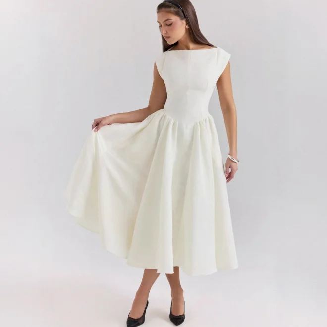 Aveline Sculpted Midi Dress — photo 6