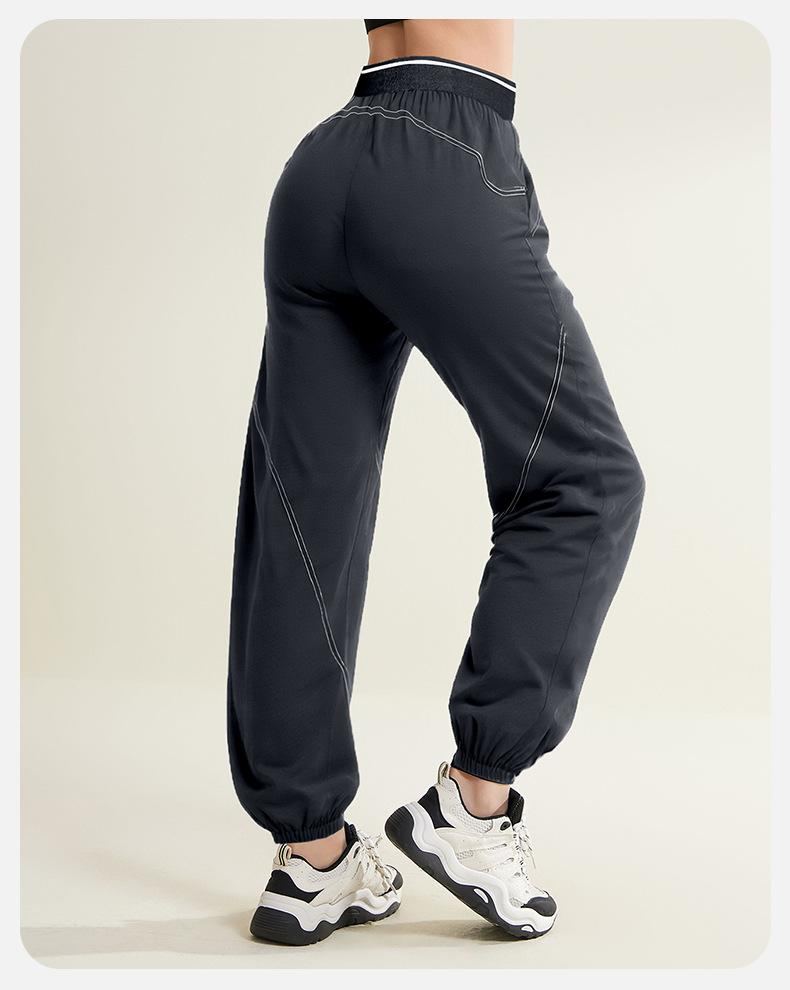 Studio Cuffed Joggers — photo 3